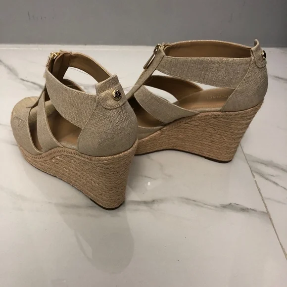 Michael Kors Berkley Espadrille Wegde light gold 10 - Picture 6 of 9